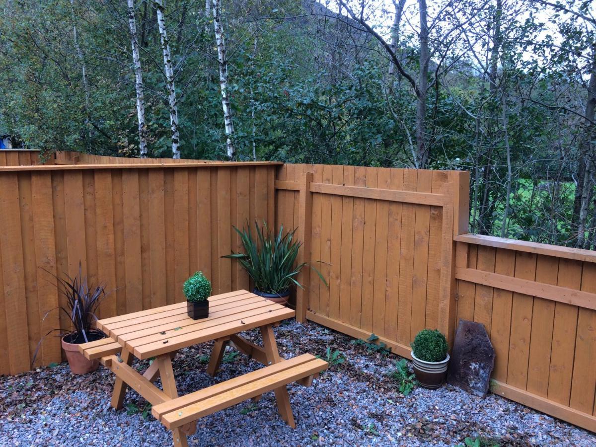 Nevis Pod, West Highland Way Holidays Kinlochleven Exterior photo